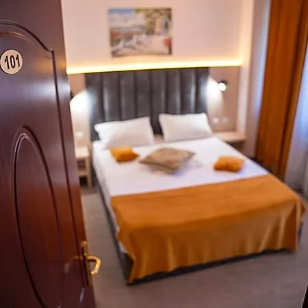 Cantemir 3* Bucharest