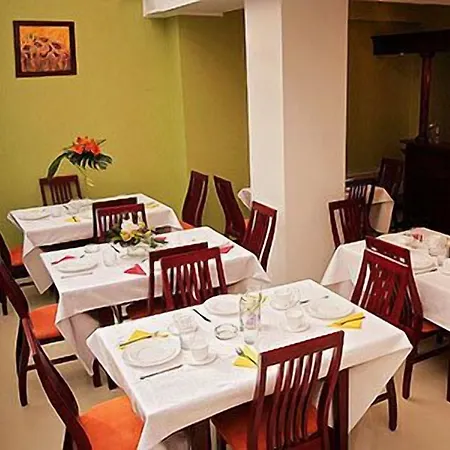 Cantemir Hotel 3*