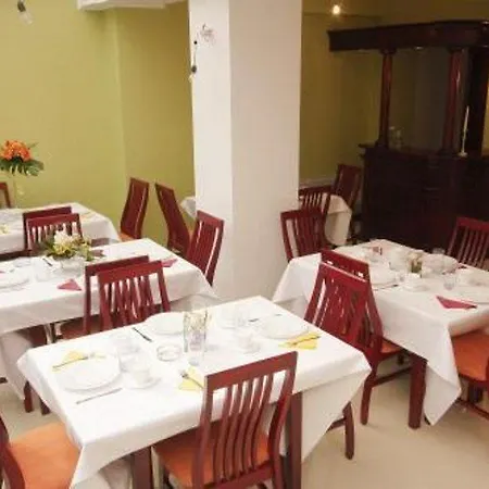 Hotel Cantemir 3*