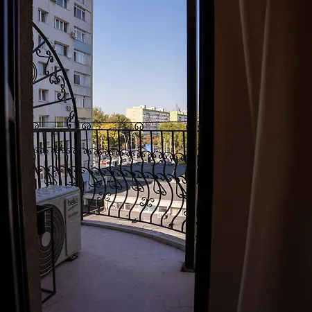 Cantemir 3* 부쿠레슈티