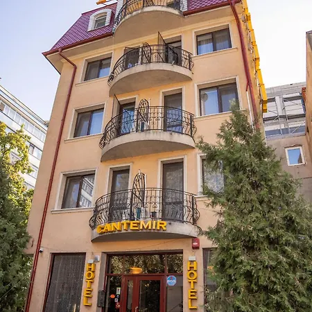 Cantemir Hotell 3*