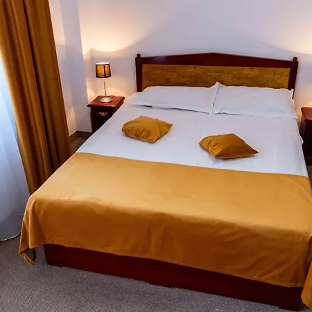 Cantemir 부쿠레슈티